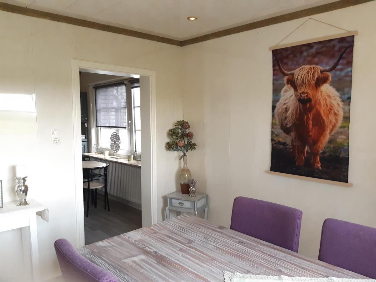Monteurzimmer Ausma Boen 2 - Vakantiehuis Rust & Ruimte Bunde  Bagian luar foto