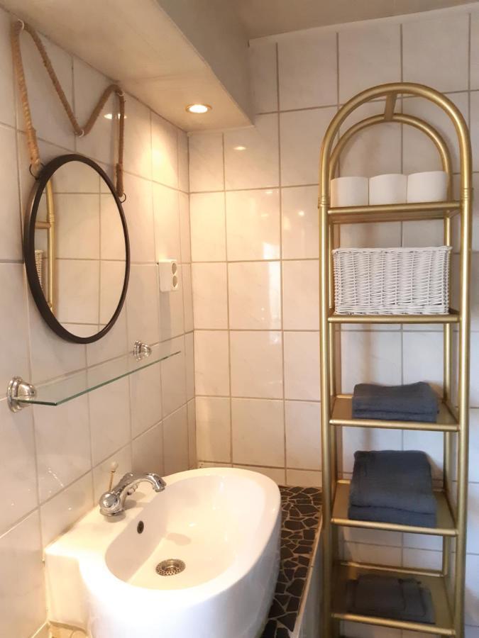 Monteurzimmer Ausma Boen 2 - Vakantiehuis Rust & Ruimte Bunde  Bagian luar foto
